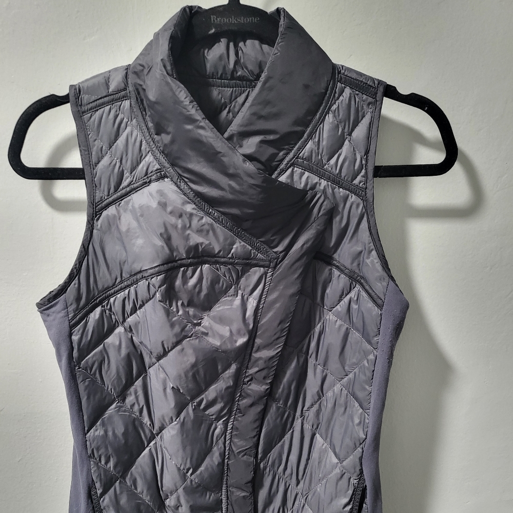 Lululemon What The Fluff Down Vest XS S